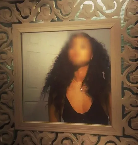 Chiara, 30