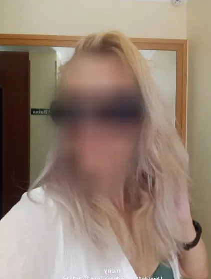 Ela, 39