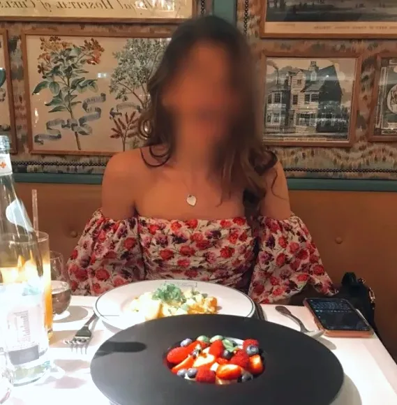 Emily, 20