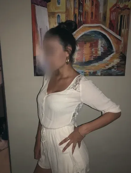 Frieda, 32