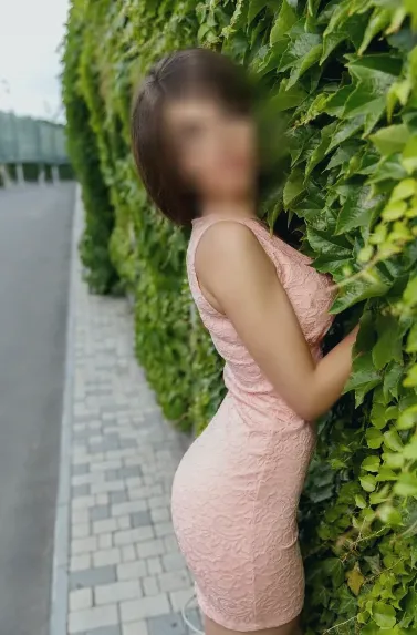 Leyla, 35