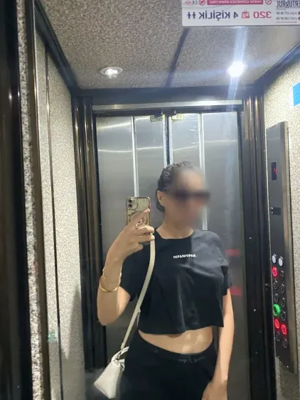 Mareike, 33