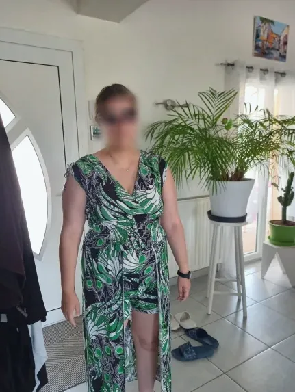 Marina, 36