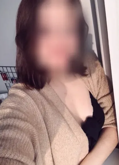 Miriam, 30