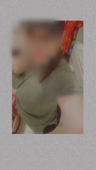 Pauline, 37