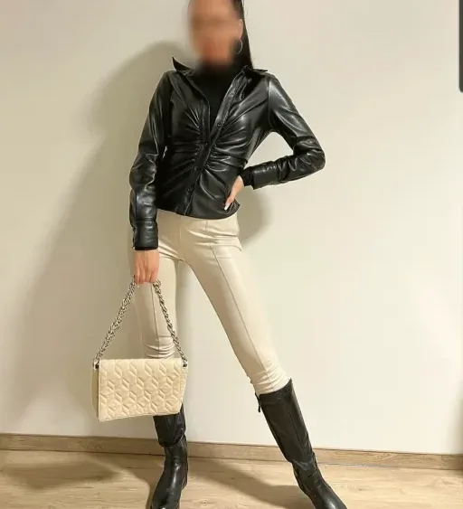 Rieke, 30